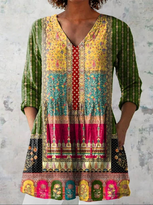 Julia | Etnisch Bloemen V-Hals Shirt