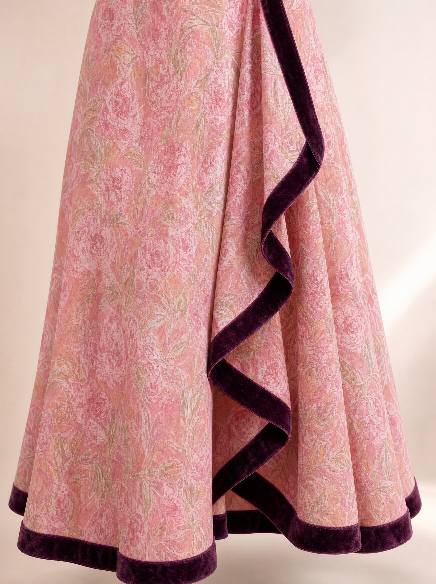 AMÉLIE close-up - rok en ruffle detail